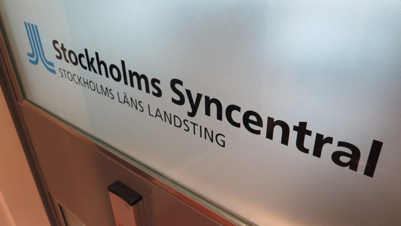 Skylt med landstingets logotyp och texten Stockholms Syncentral